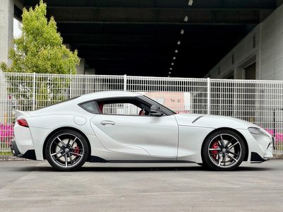 TOYOTA SUPRA - 4