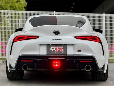 TOYOTA SUPRA - 3