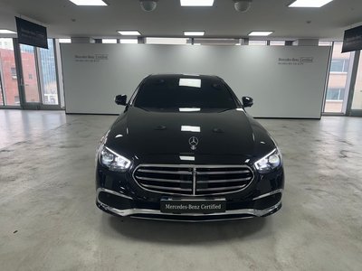 MERCEDES-BENZ E-CLASS - 2