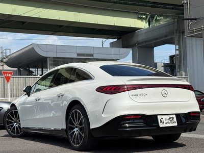 صورة 8 لـ 2023 Mercedes-BENZ EQS
