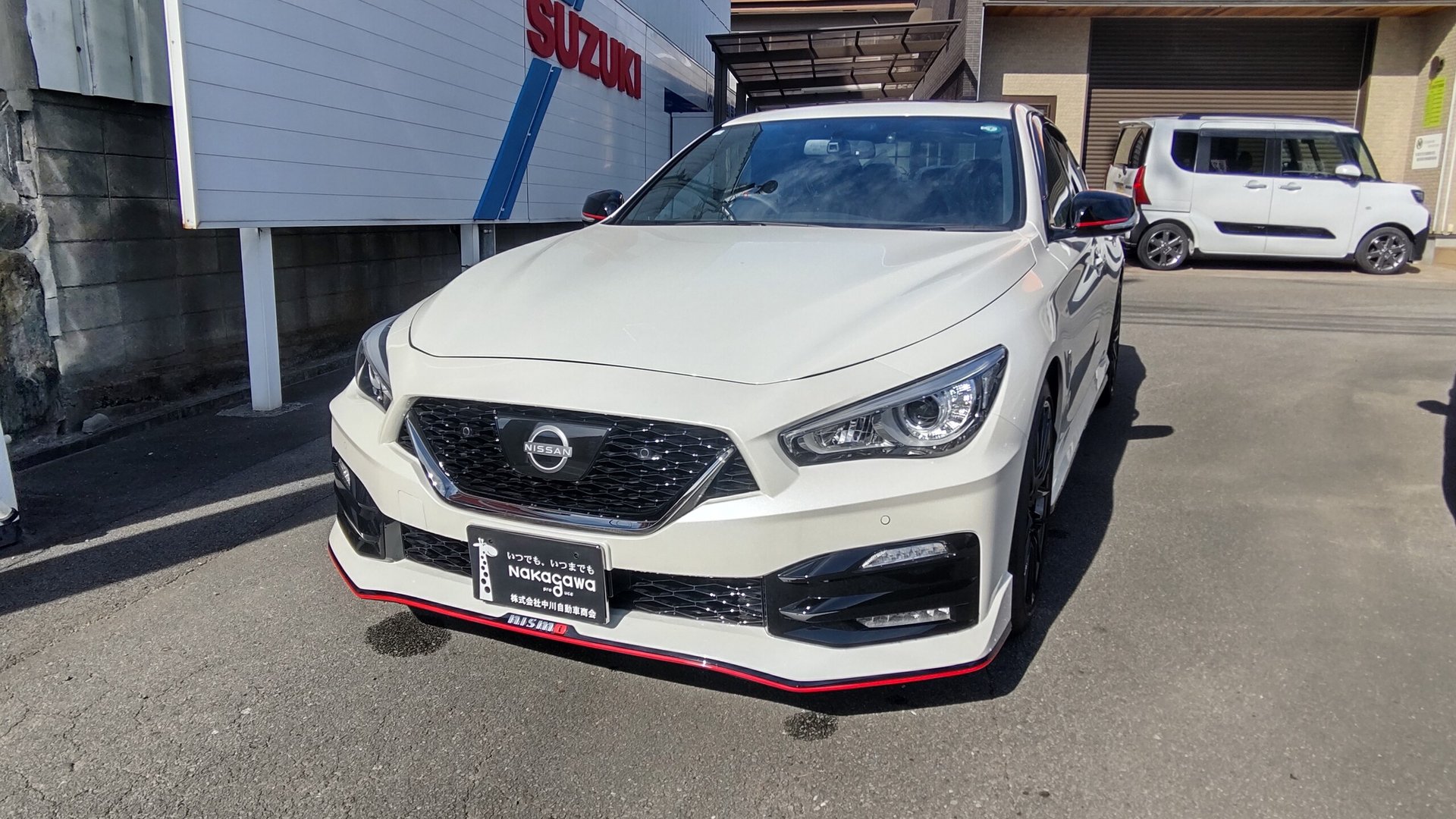 NISSAN SKYLINE - View 1