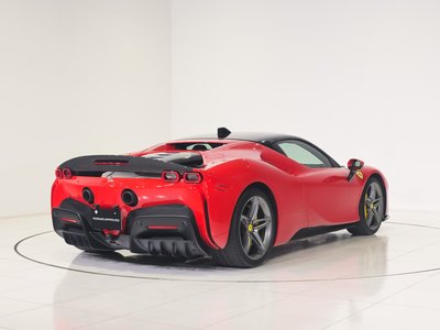 FERRARI SF90 STRADALE - 7