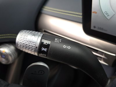 2022 Genesis GV60 — миниатюра 26