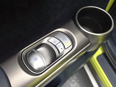 2022 Genesis GV60 — миниатюра 30
