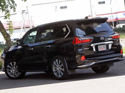 2015 Lexus LX — миниатюра 22