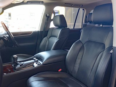 2015 Lexus LX — миниатюра 30