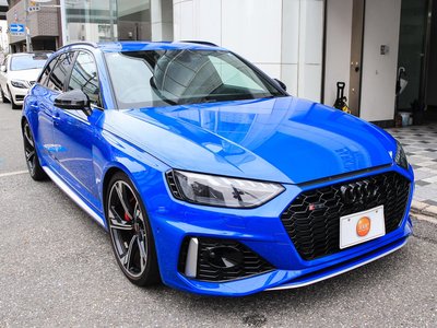 AUDI RS4 - 9