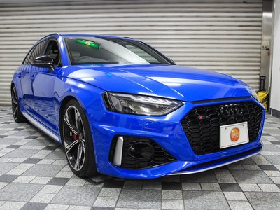 AUDI RS4 - 3