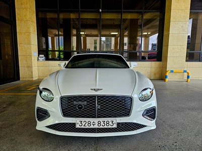 BENTLEY CONTINENTAL - 1