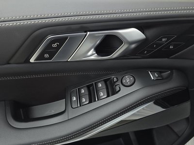 2025 BMW X5 缩略图 24