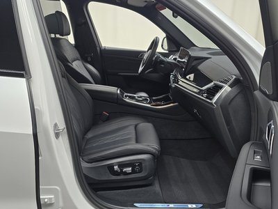 2025 BMW X5 缩略图 16