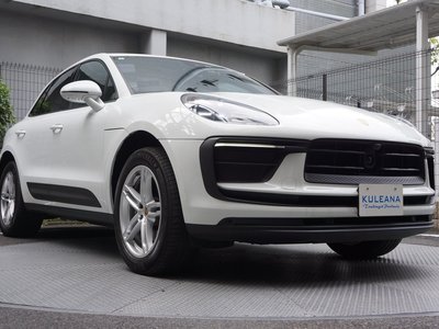 PORSCHE MACAN - 7