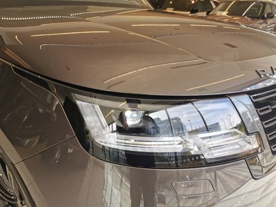 2023 LAND Rover RANGE ROVER photo 8