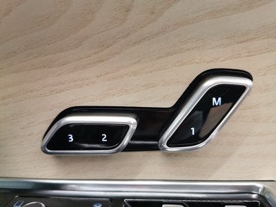 2023 LAND Rover RANGE ROVER — миниатюра 23
