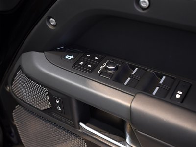صورة مصغرة 17 لـ 2021 LAND Rover DEFENDER