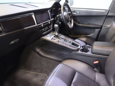 صورة مصغرة 11 لـ 2019 Porsche MACAN