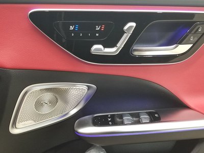 2026 Mercedes-BENZ C-CLASS 缩略图 31