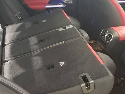 2026 Mercedes-BENZ C-CLASS 缩略图 24