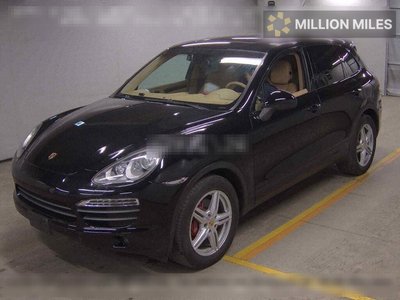 PORSCHE CAYENNE - 4