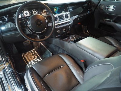 ROLLS-ROYCE WRAITH - 10