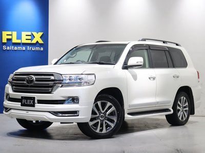TOYOTA LAND CRUISER 200 - 1