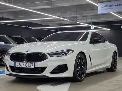 BMW 8 SERIES - 1