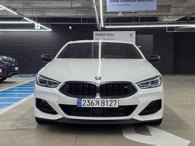 BMW 8 SERIES - 2