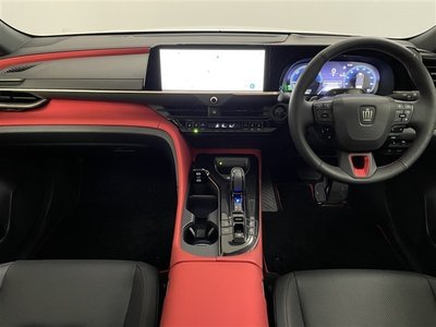 TOYOTA CROWN SPORT - 2