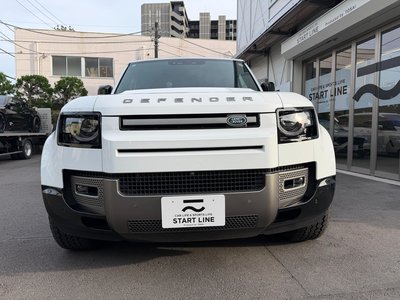 LAND ROVER DEFENDER - 2