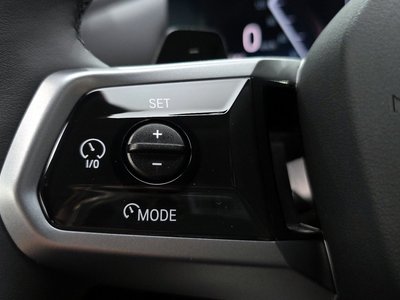 2025 BMW 5 SERIES 缩略图 29