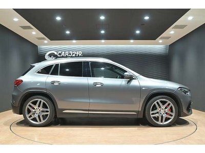 MERCEDES-BENZ GLA - 9