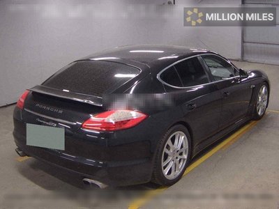 PORSCHE PANAMERA - 5