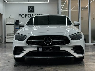 MERCEDES-BENZ E-CLASS - 2