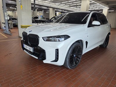 صورة 1 لـ 2024 BMW X5