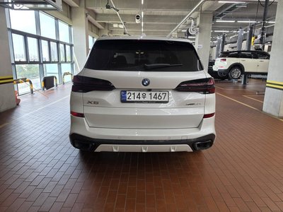 صورة 3 لـ 2024 BMW X5