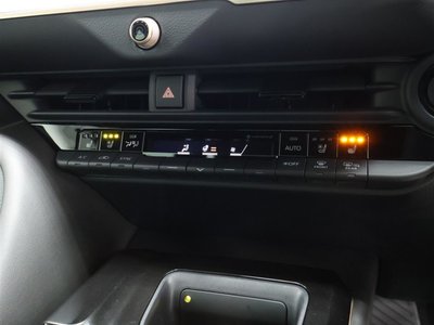 2025 Toyota CROWN CROSSOVER 缩略图 17