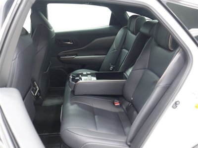 2025 Toyota CROWN CROSSOVER 缩略图 23