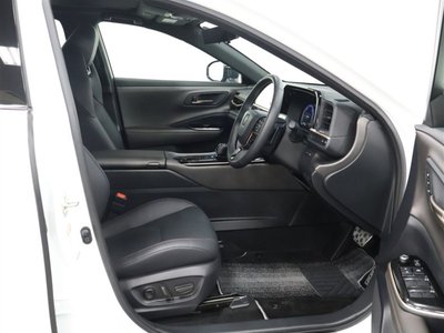 2025 Toyota CROWN CROSSOVER 缩略图 13