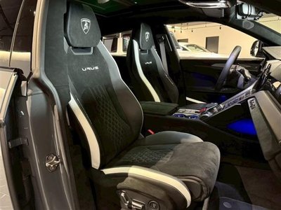 LAMBORGHINI URUS - 7