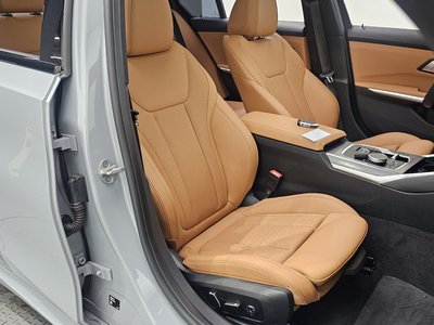 2025 BMW 3 SERIES thumbnail 11
