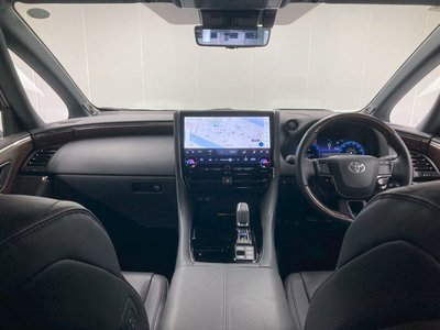 TOYOTA ALPHARD - 2