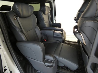 2024 Toyota ALPHARD thumbnail 12