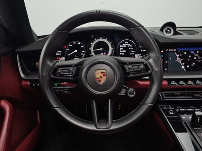 2022 Porsche 911 — миниатюра 19