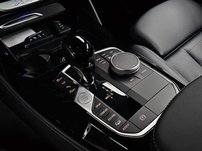 2024 BMW X4 缩略图 12