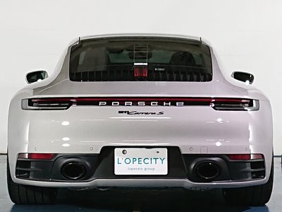 PORSCHE 911 - 9
