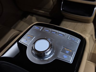 2024 Genesis G80 (RG3) thumbnail 26