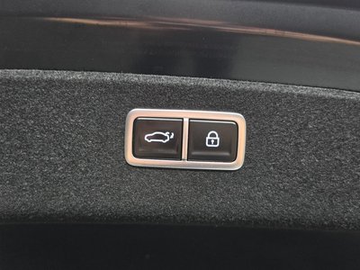 2024 Genesis G80 (RG3) thumbnail 23