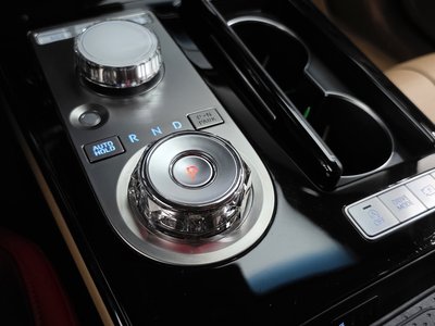 2024 Genesis G80 (RG3) thumbnail 12