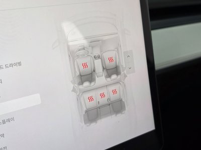 2022 Tesla MODEL Y — миниатюра 17