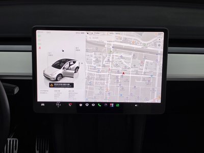 2022 Tesla MODEL Y — миниатюра 13